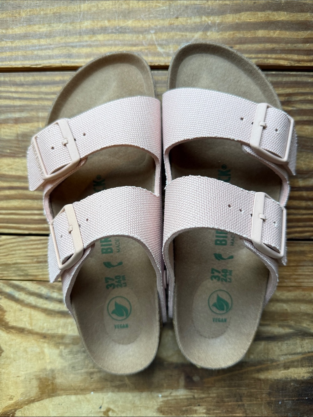 Birkenstock Arizona Rivet Logo